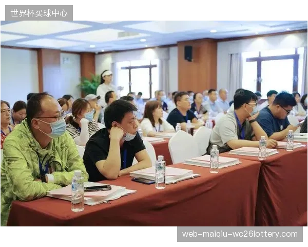 演进阶段体育传播生态从单向传播转向双向互动模式